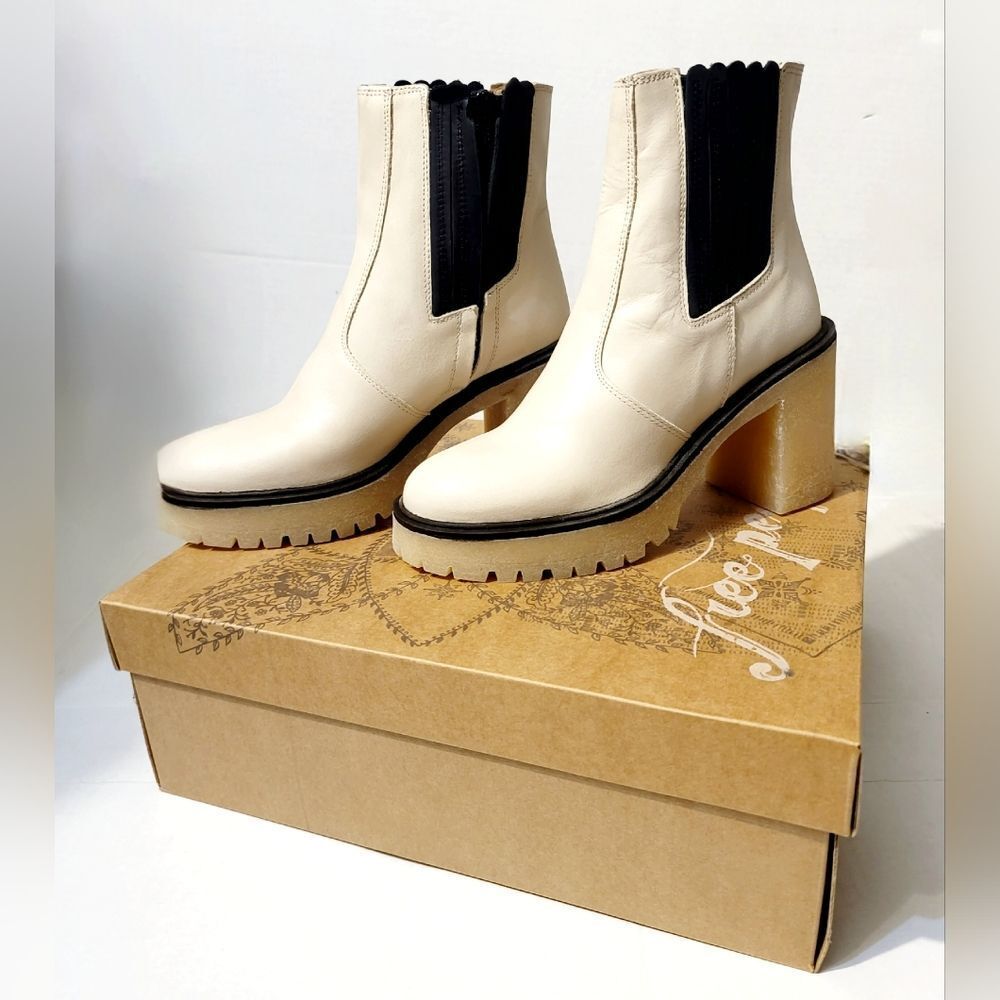 Free People James Chelsea Leather Zip Ankle Boots White Made in Spain, Size 37 - Picture 13 of 16